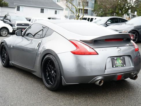 Used 2013 Nissan 370Z Base image 3