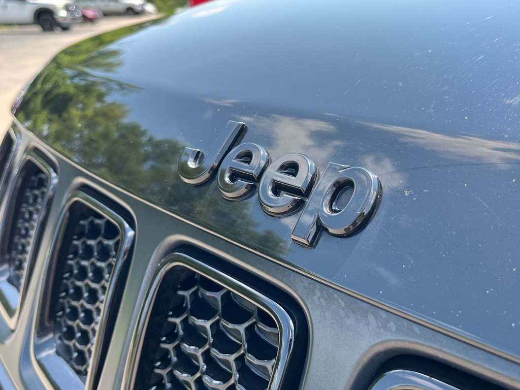 Used 2021 Jeep Compass Latitude FWD image 4