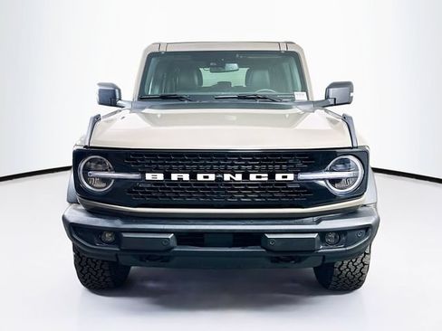 Certified 2025 Ford Bronco Outer Banks AWD/4WD image 2
