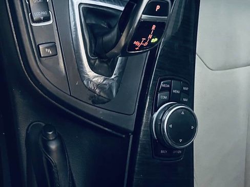 Used 2017 BMW 330i Sedan RWD image 37