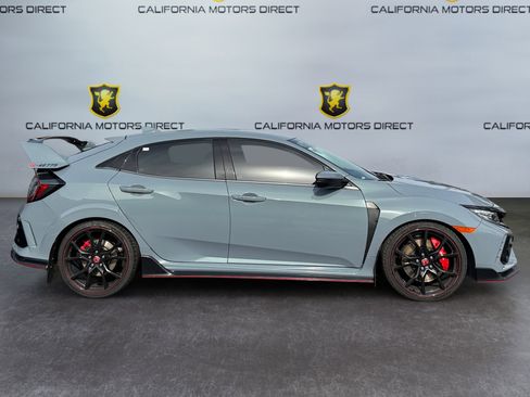 Used 2021 Honda Civic Type R image 6