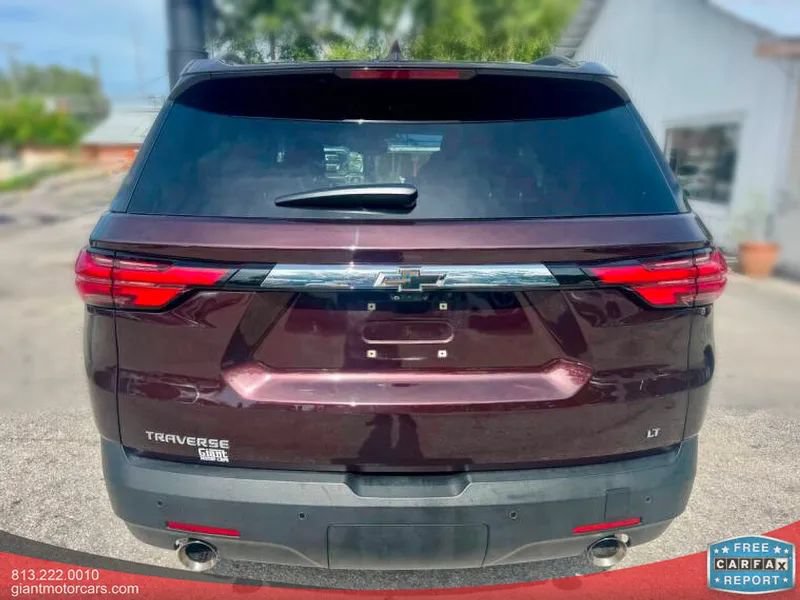 Used 2022 Chevrolet Traverse LT FWD image 5