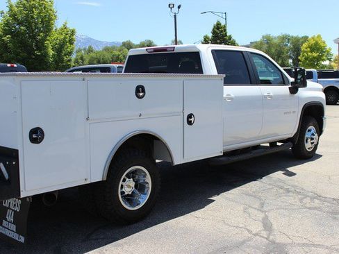 Used 2024 Chevrolet Silverado 3500 LT w/ Convenience Package AWD/4WD image 7
