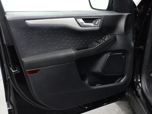 Used 2020 Ford Escape SE AWD/4WD image 11