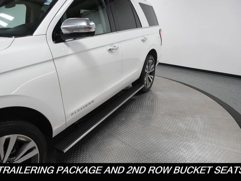 Used 2021 Ford Expedition Platinum image 5