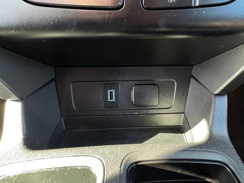 Used 2019 Ford Escape SEL AWD/4WD image 24
