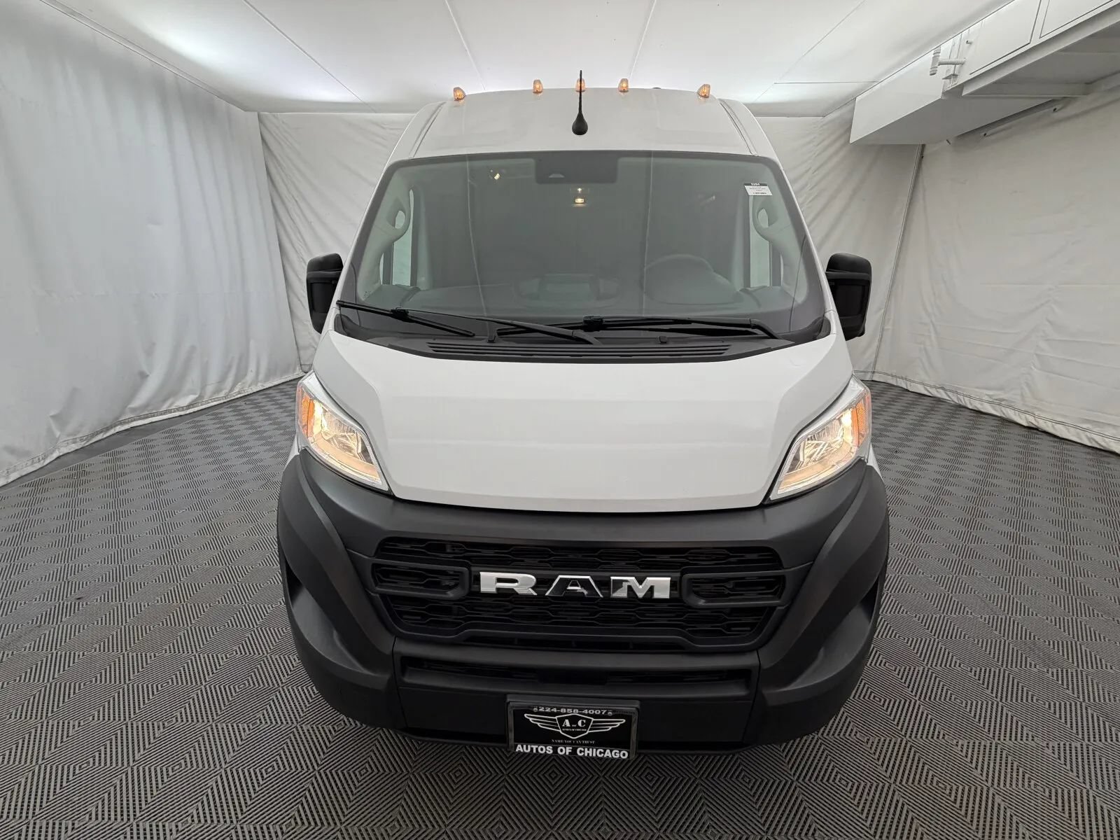 Used 2023 RAM ProMaster 2500 FWD image 3