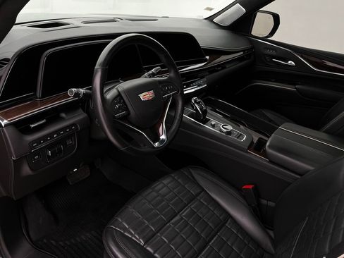 Used 2023 Cadillac Escalade ESV Sport Platinum image 15