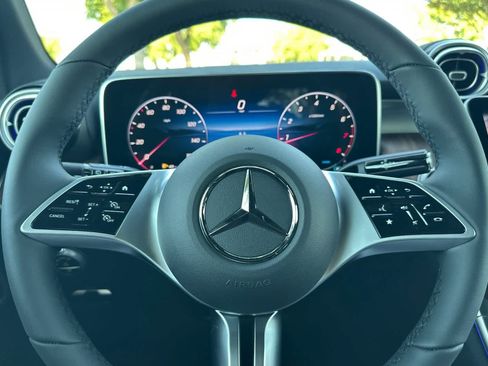 New 2026 Mercedes-Benz GLC 300 4MATIC image 23