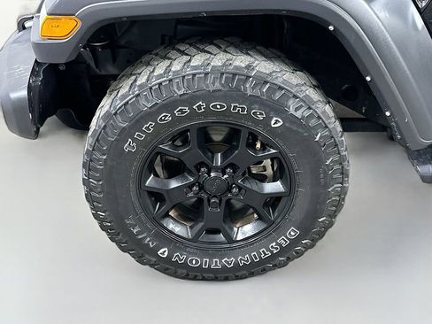 Used 2022 Jeep Wrangler Unlimited Sport AWD/4WD image 8