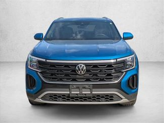 Used 2024 Volkswagen Atlas Cross Sport SE video 2