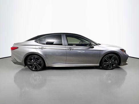 Used 2025 Toyota Camry XSE w/ Premium Plus Package image 3