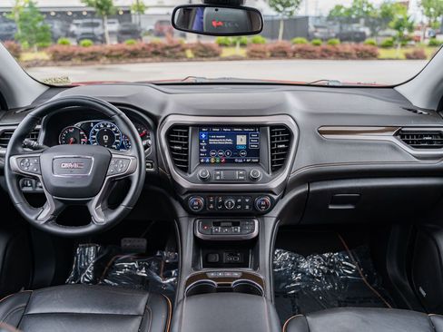 Used 2023 GMC Acadia AT4 w/ Technology Package image 22