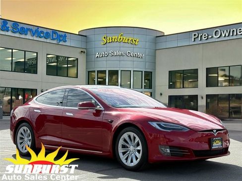 Used 2018 Tesla Model S 75D AWD/4WD image 1