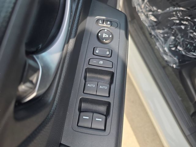 Used 2024 Honda CR-V Sport image 13
