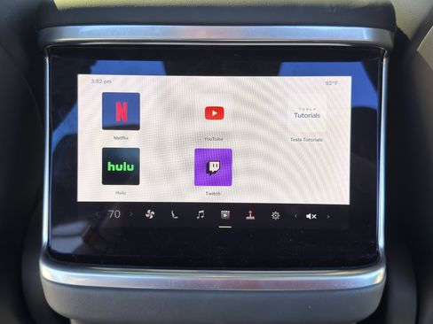 Used 2022 Tesla Model X Plaid AWD/4WD image 41