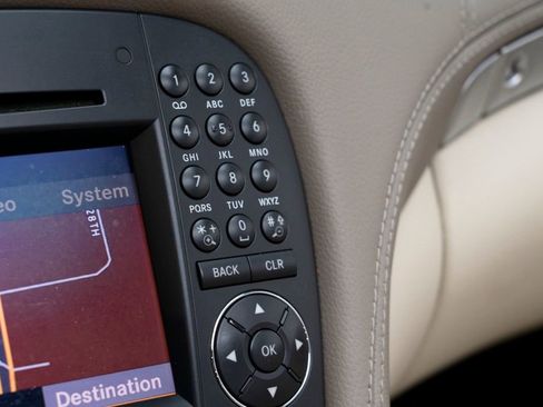 Used 2009 Mercedes-Benz SL 550 image 35