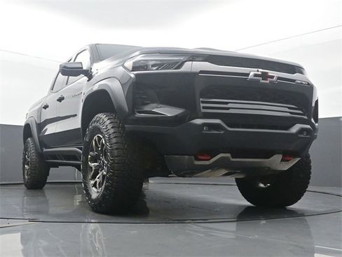 Used 2023 Chevrolet Colorado ZR2 w/ ZR2 Convenience Package III image 53