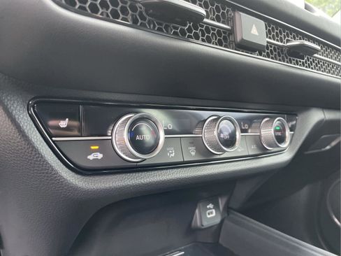 Certified 2025 Honda HR-V EX-L image 27