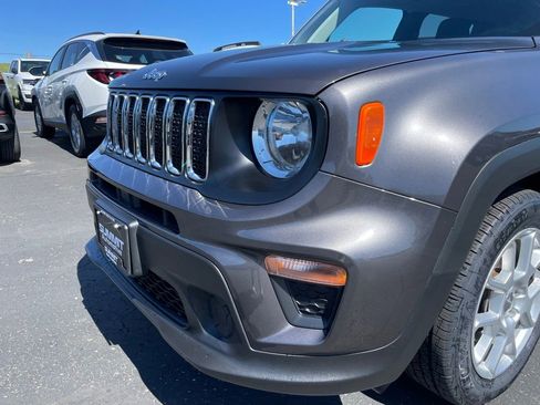 Used 2020 Jeep Renegade Sport w/ Sport Appearance Group FWD image 30