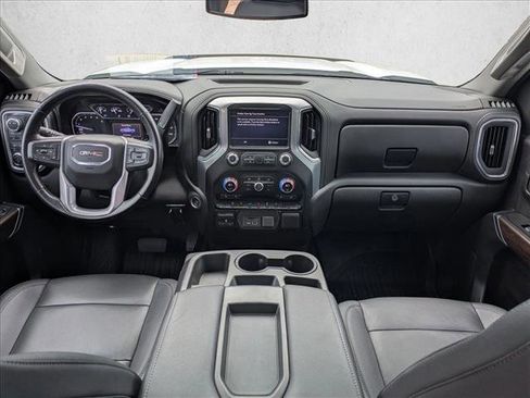 Used 2021 GMC Sierra 1500 SLT AWD/4WD image 18