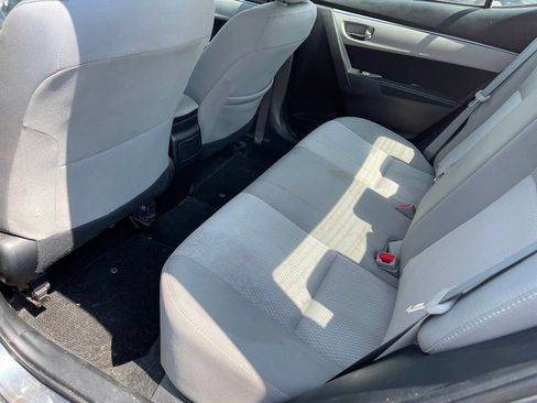Used 2014 Toyota Corolla LE FWD image 9