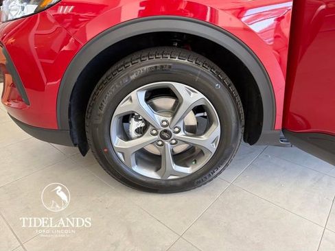 New 2026 Ford Escape ST-Line w/ Tech Pack #1 FWD image 29