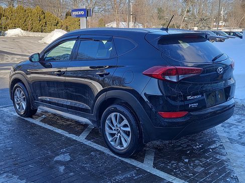 Used 2017 Hyundai Tucson SE image 19