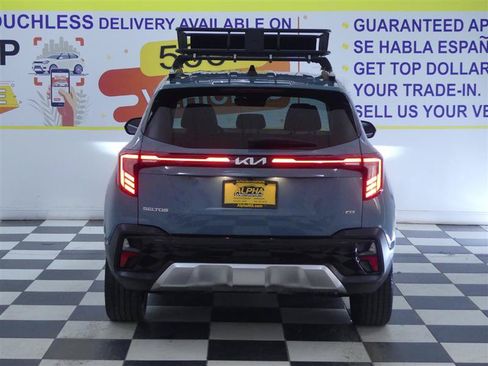 Used 2024 Kia Seltos SX w/ SX Sunroof Package AWD/4WD image 6