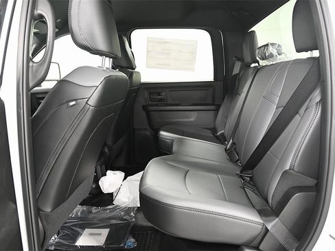 New 2024 RAM 2500 Tradesman w/ Chrome Appearance Group image 15