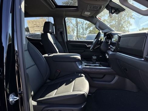 New 2026 GMC Sierra 1500 SLT w/ SLT Premium Package AWD/4WD image 25