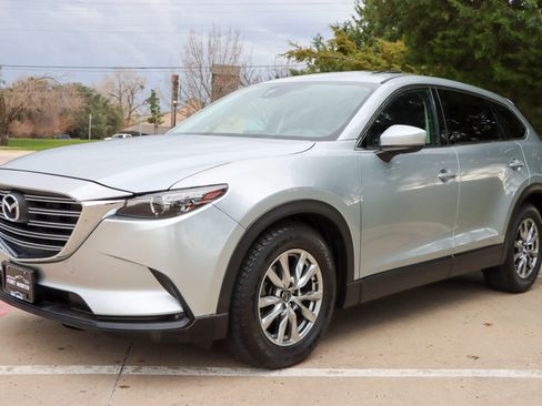 Used 2016 MAZDA CX-9 Touring image 2