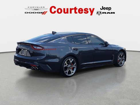 Used 2020 Kia Stinger GT1 AWD/4WD image 4