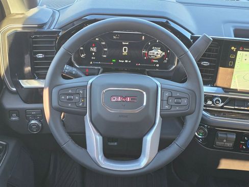 New 2026 GMC Sierra 1500 SLE image 6