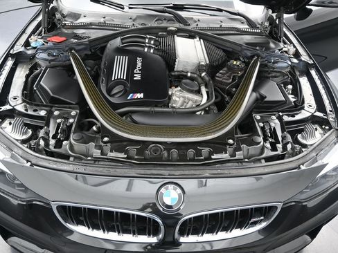 Used 2019 BMW M4 Coupe image 14