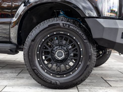 Used 2016 Ford F250 King Ranch w/ King Ranch w/Chrome Package image 4