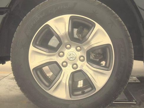 Used 2019 RAM 1500 Laramie image 8