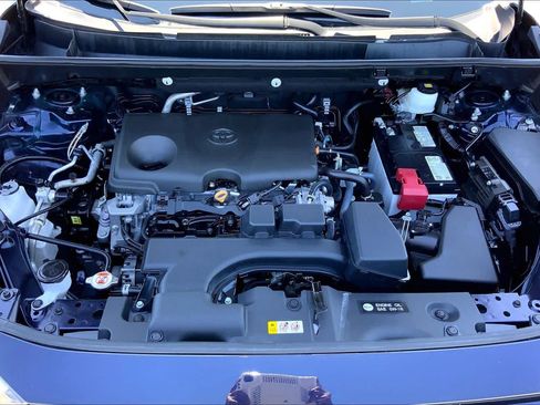 Used 2025 Toyota RAV4 XLE FWD image 58