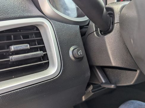 Used 2016 Chevrolet Equinox LS FWD image 22