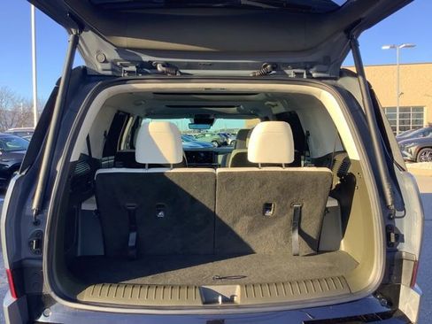 Certified 2025 Hyundai Santa Fe Calligraphy image 10