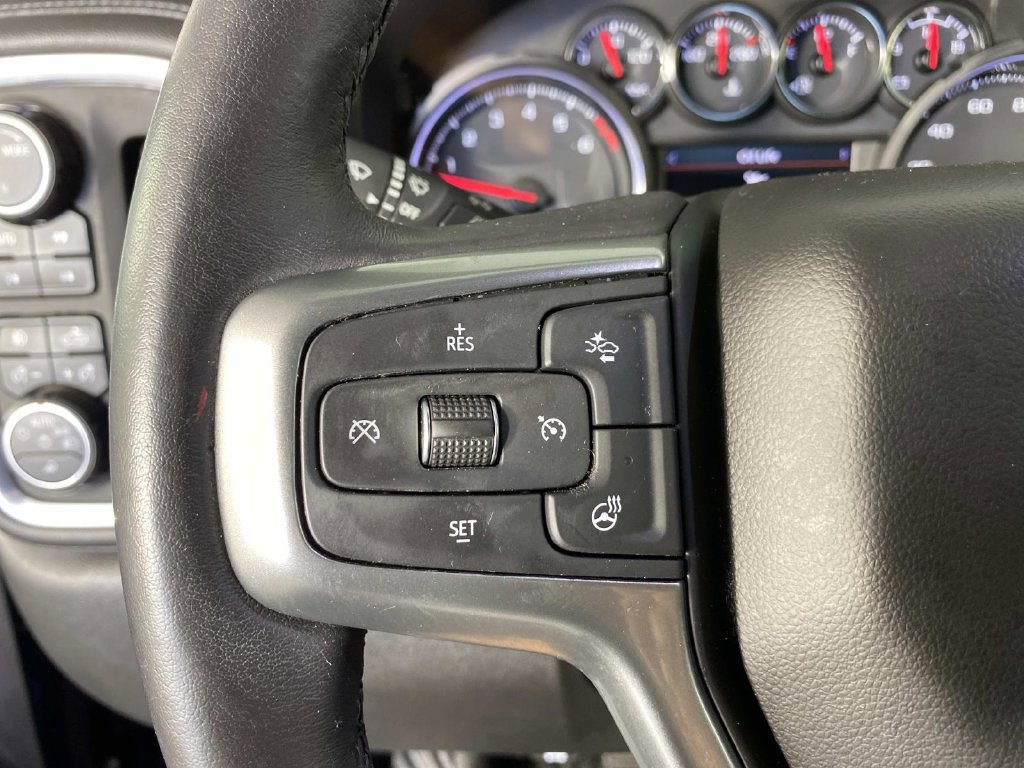 Used 2021 Chevrolet Silverado 1500 LTZ w/ LTZ Premium Package AWD/4WD image 16