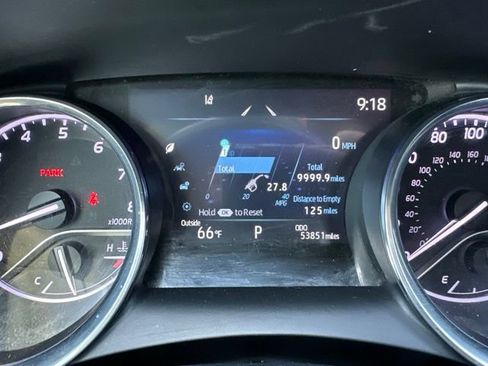 Used 2020 Toyota Camry SE w/ Cold Weather Package AWD/4WD image 16