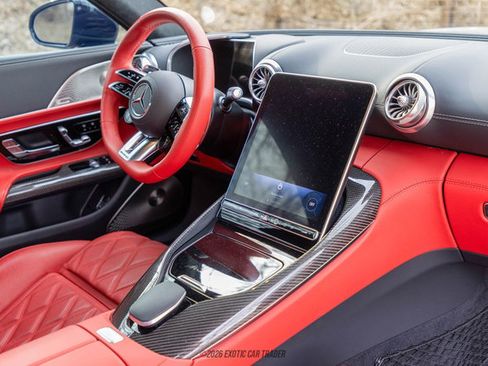 Used 2025 Mercedes-Benz AMG GT 63 image 28