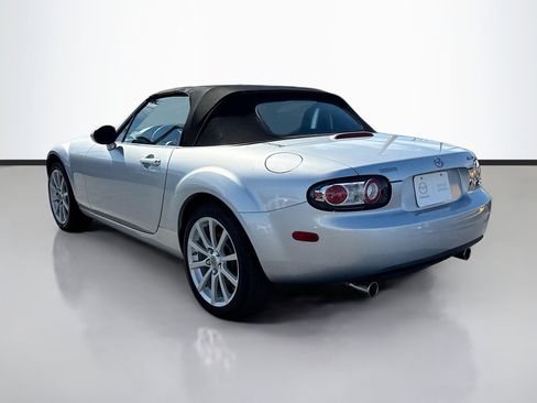 Used 2008 MAZDA MX-5 Miata Grand Touring image 6