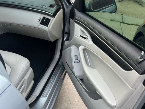 Used 2011 Cadillac CTS Sedan RWD image 14