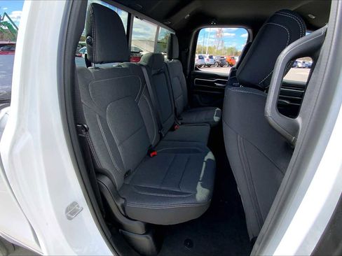 Used 2020 RAM 1500 Big Horn AWD/4WD image 19