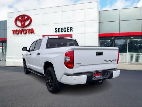 Used 2017 Toyota Tundra Platinum image 6