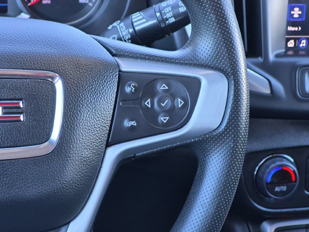 Used 2023 GMC Terrain SLE w/ Driver Convenience Package AWD/4WD image 22
