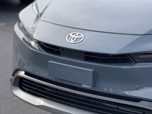 New 2026 Toyota Prius Limited image 6