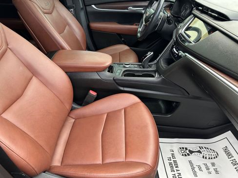 Used 2021 Cadillac XT5 Sportv image 10